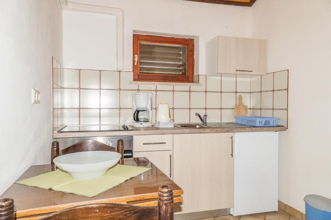 Apartments Pahljina Palit Kültér fotó