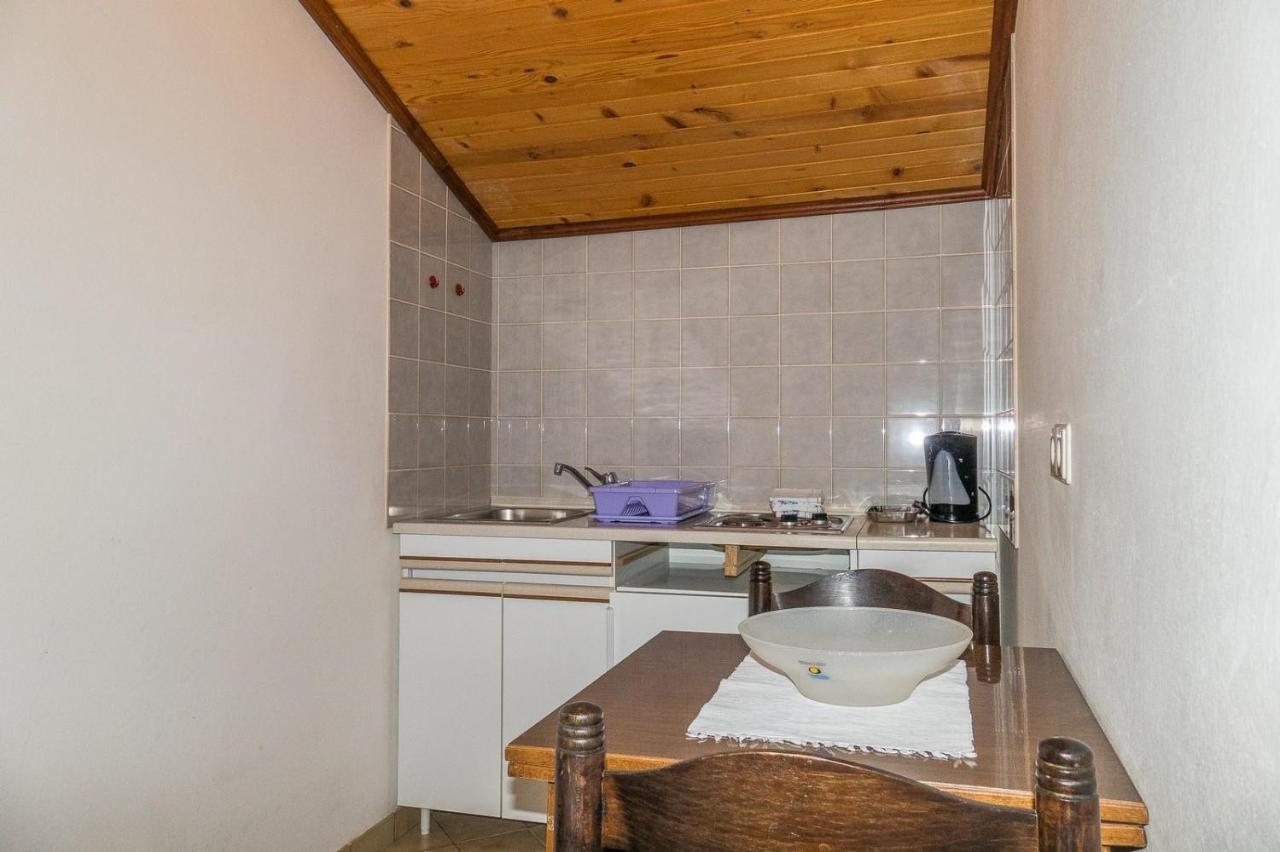 Apartments Pahljina Palit Kültér fotó